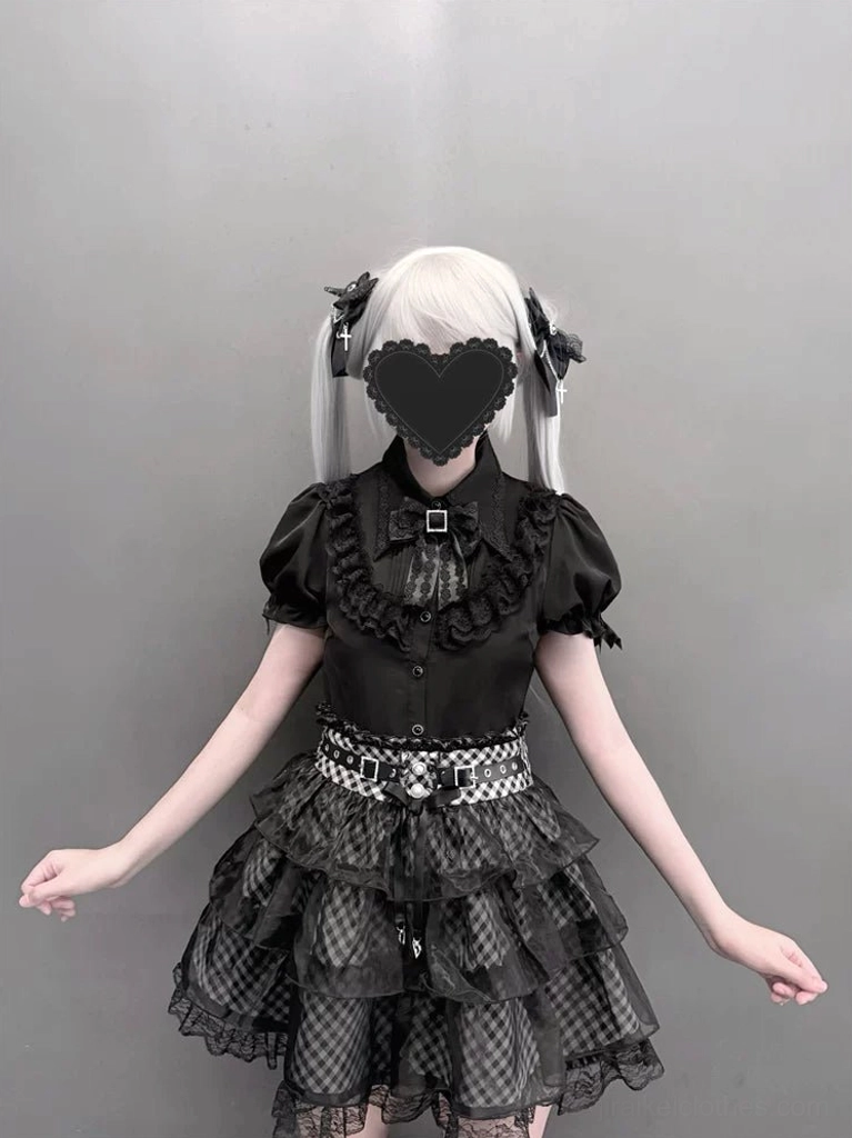 Jirai Kei black two-piece outfit front full-body studio view heart-shaped face cover studded waist belt high-waisted skirt silhouette