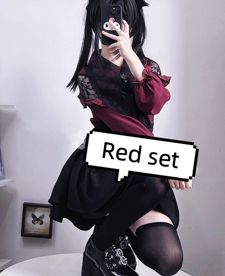 Jirai Kei tiered A-line black skirt high waist elastic band safety shorts detailed view mannequin side angle