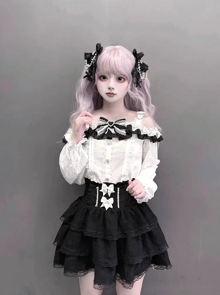 Jirai Kei off-shoulder blouse and layered lace skirt set front view with fit measurement labels gray studio background