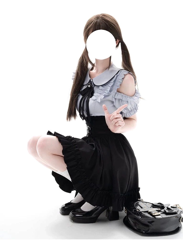 Jirai Kei long-sleeve blouse variant in light blue featuring cold-shoulder silhouette, extended sleeve length, Peter Pan collar, and lace trim details on dress form