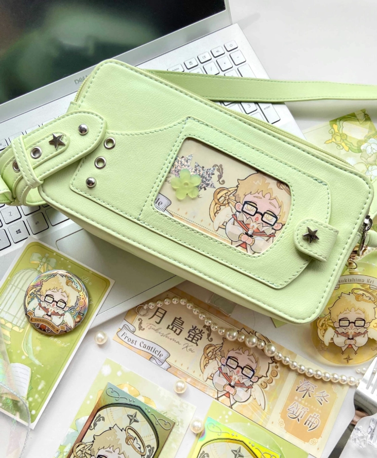 Jirai kei brick itabag hand carrying view showing sturdy handle motorcycle inspired bold edge design detail