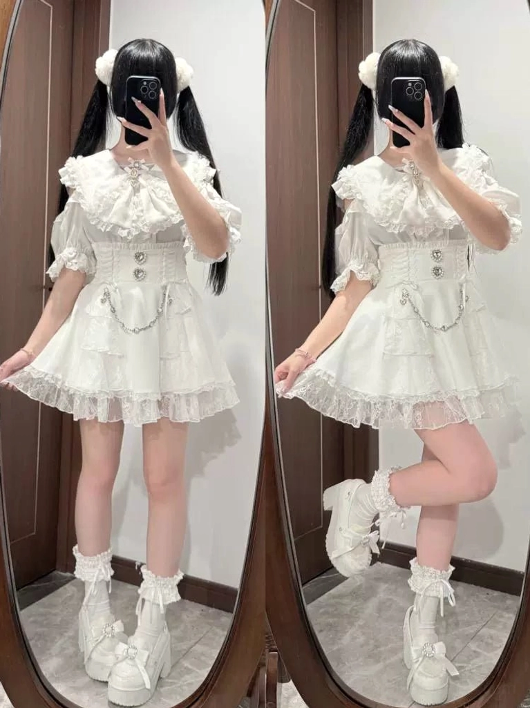 Jirai Kei bunny ear blouse white and blue colorway close-up detail of lace collar and bow