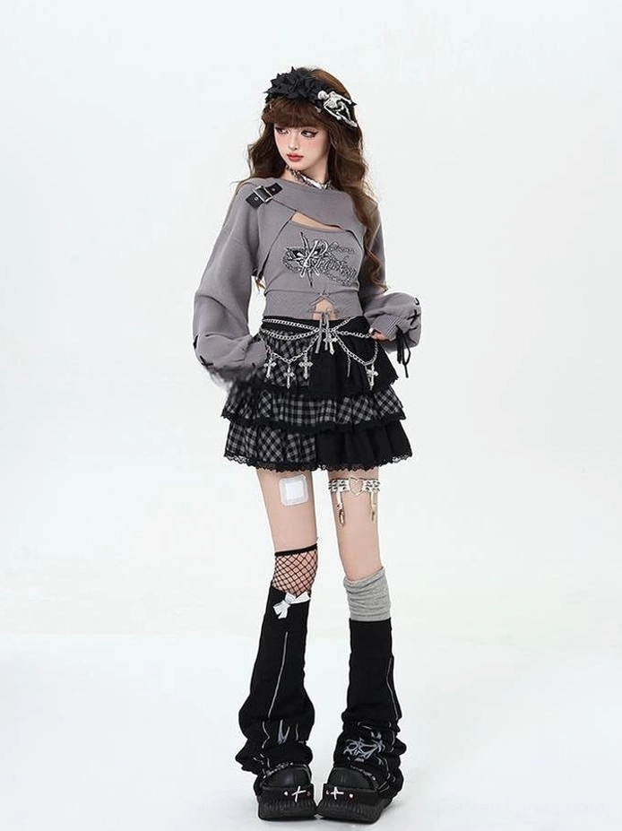 Jirai Kei camisole inner layer detail showing chain decoration and open slit hemline with lacing
