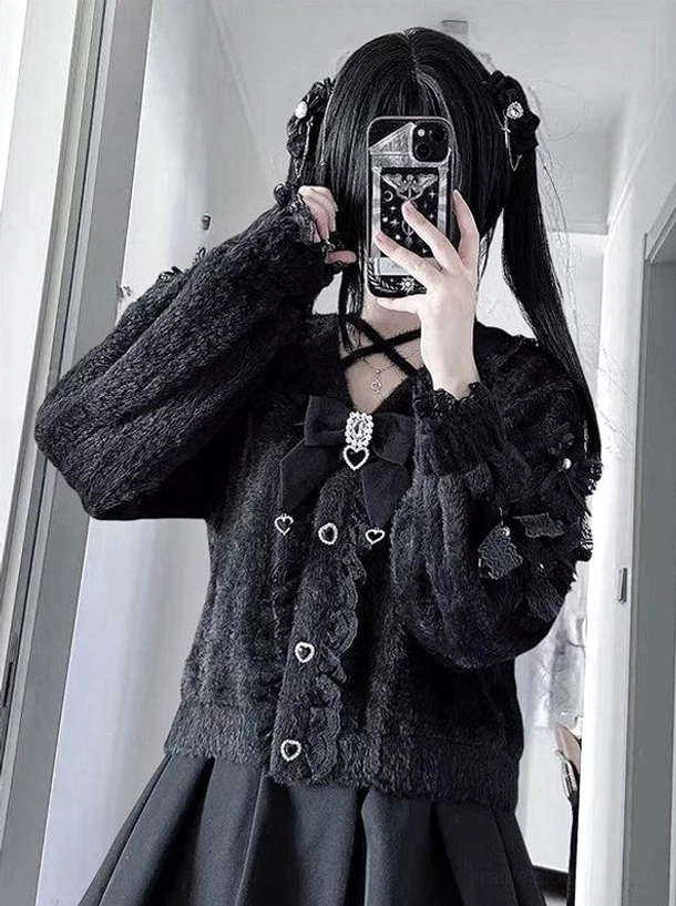 Close-up mirror selfie detail black Jirai Kei cardigan heart-shaped buttons cross halter neck decoration lace trim