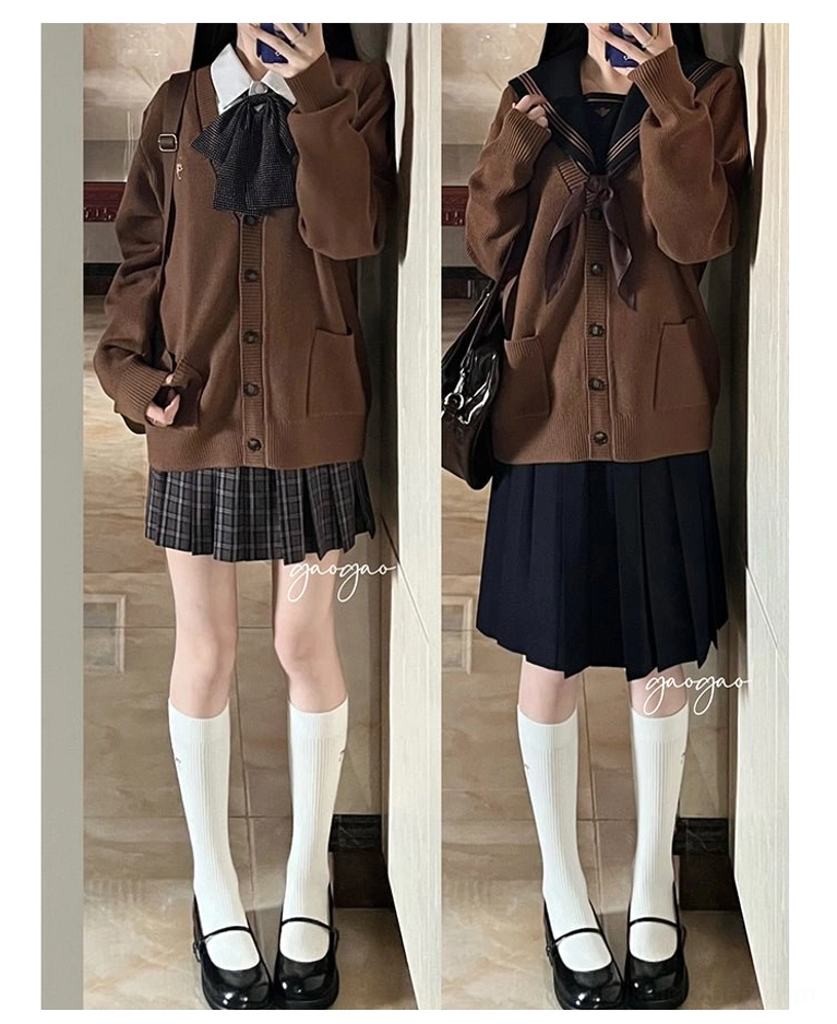Jirai Kei cardigan patch pocket detail showcase functional and flattering design element
