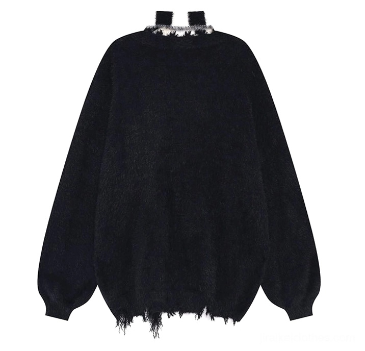 Jirai Kei oversized cardigan showcasing versatile styling options from casual to statement-making alternative fashion looks with different accessory combinations