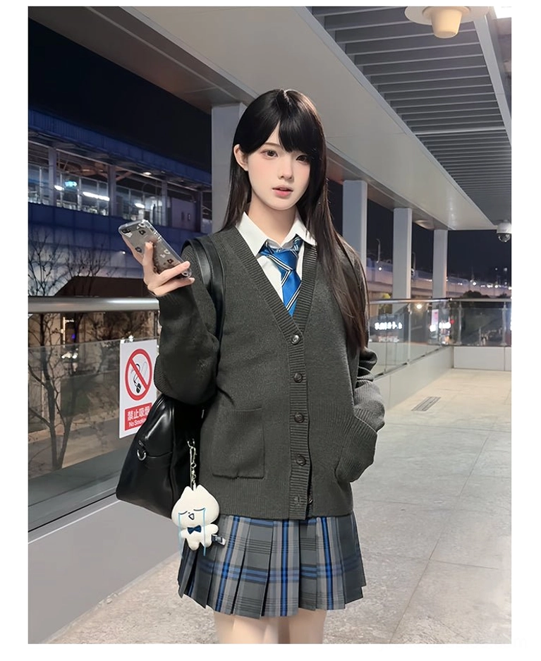 Jirai Kei charcoal gray cardigan outdoor night corridor view with tie uniform small chest embroidery