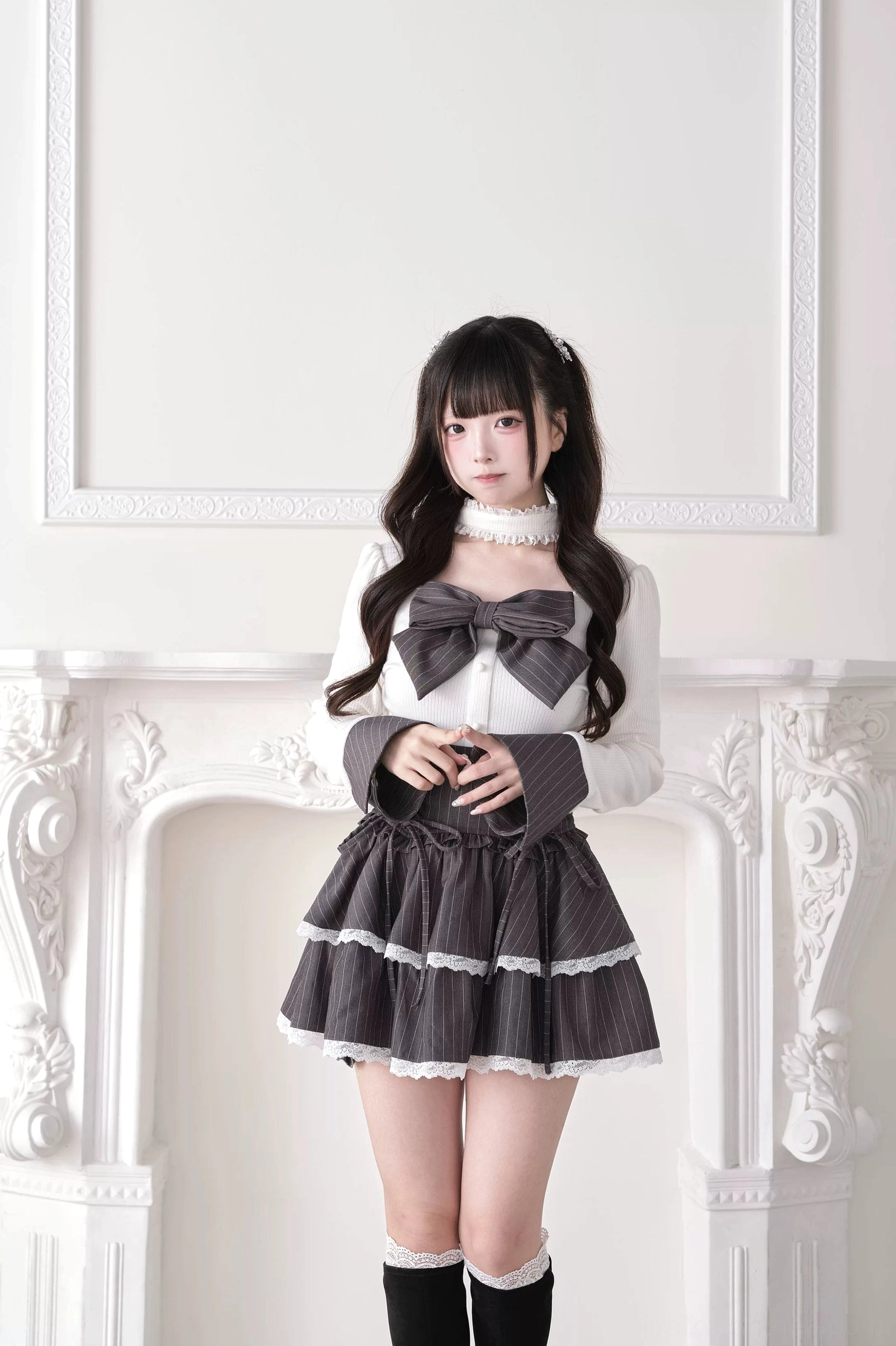 Jirai Kei choker knit top size comparison multiple colors plaid gray black variations