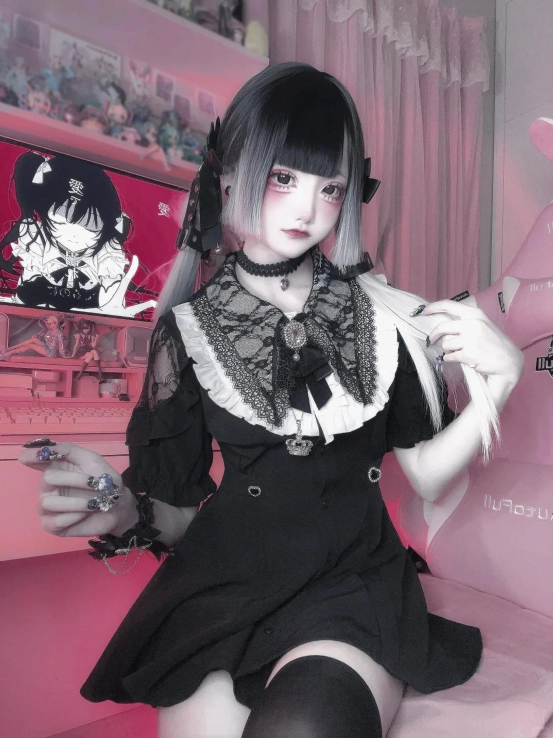Jirai Kei dress set M and L size comparison showing proper fit guide for selecting appropriate size measurement