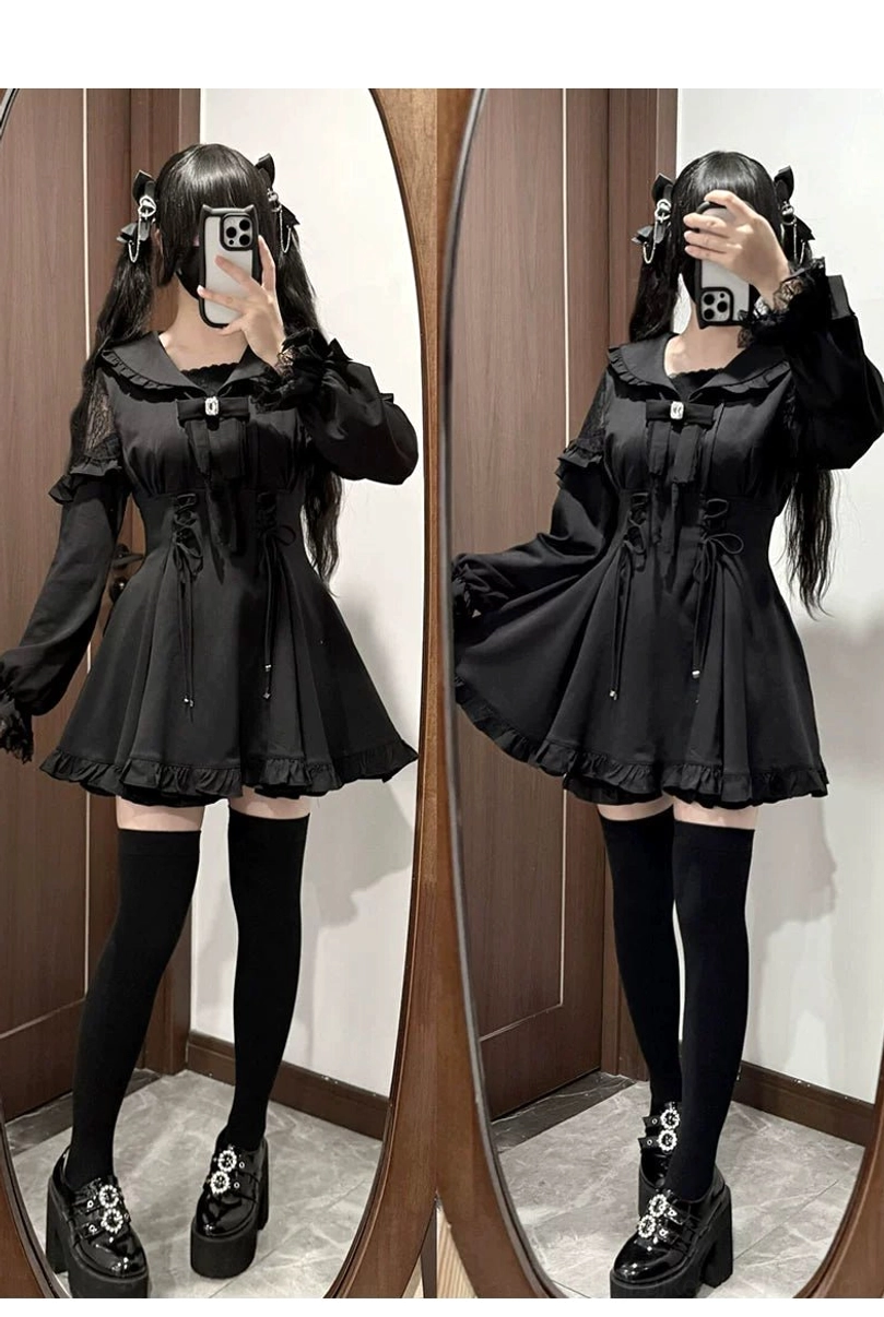 Dual mirror selfie front views of Jirai Kei dress set showing structured corset waist and full black matching outfit