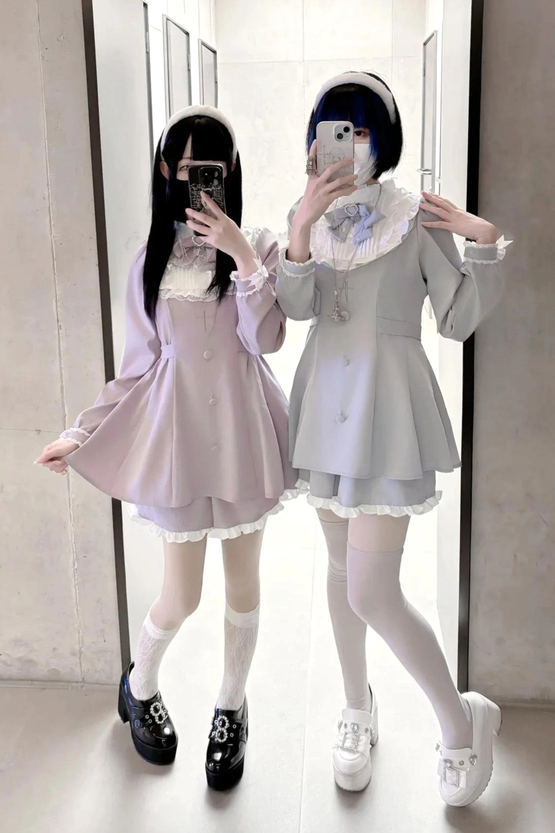 Jirai Kei dress set styling guide thigh-high socks platform shoes heart hair clips accessories visual presentation