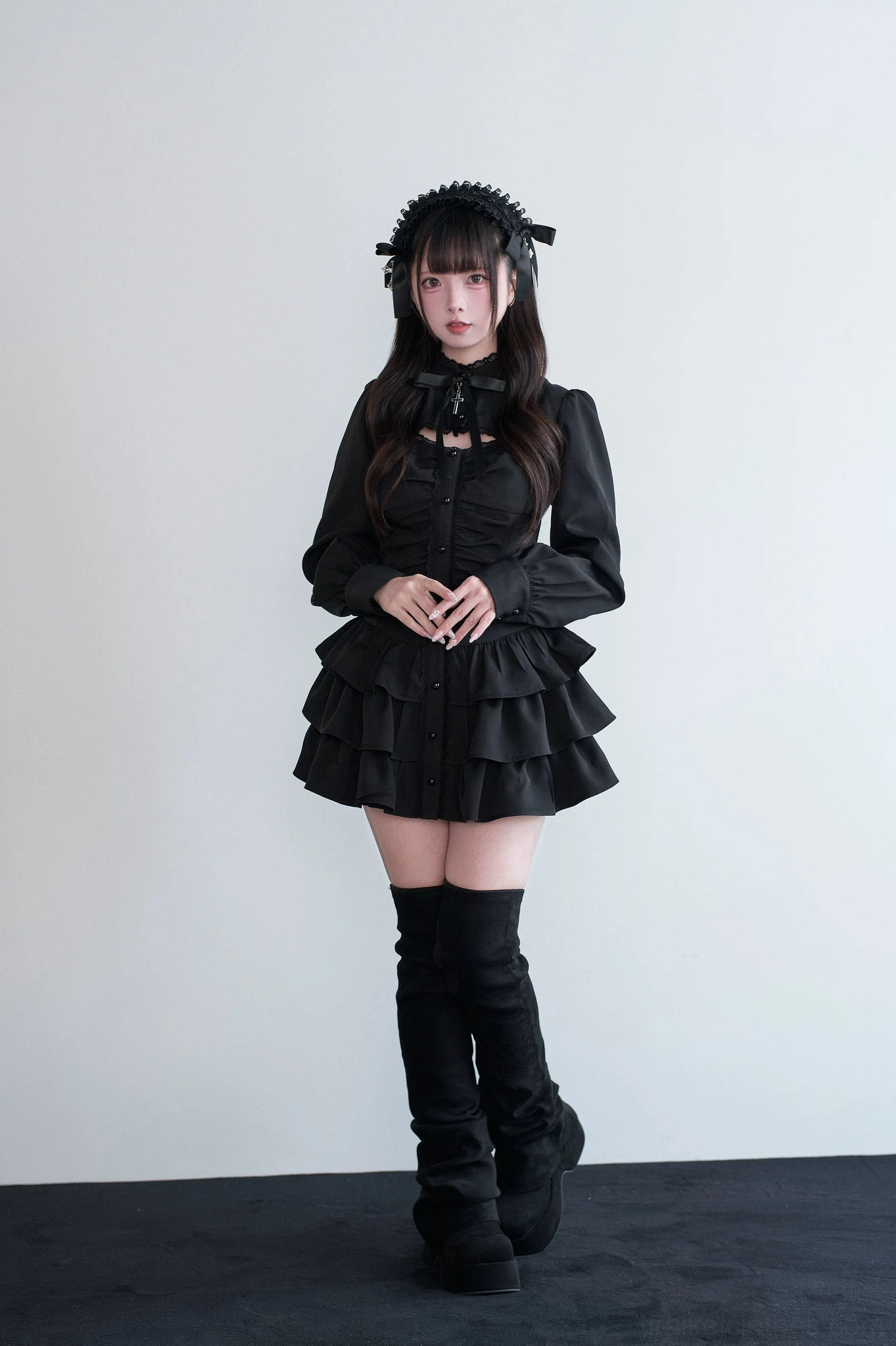 Black and gray Jirai Kei gothic lace-up dress color comparison flat lay styling guide