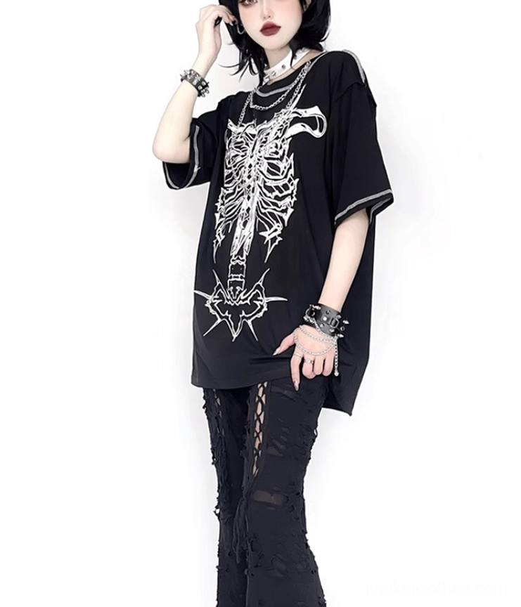 Female model wearing black jirai kei gothic punk tee with layered chain collar hand on hip choker styling detail