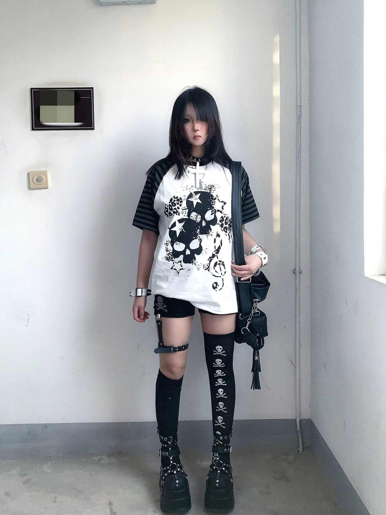 Jirai Kei gothic skull raglan t-shirt full length front view with cross choker and bracelets dark aesthetic