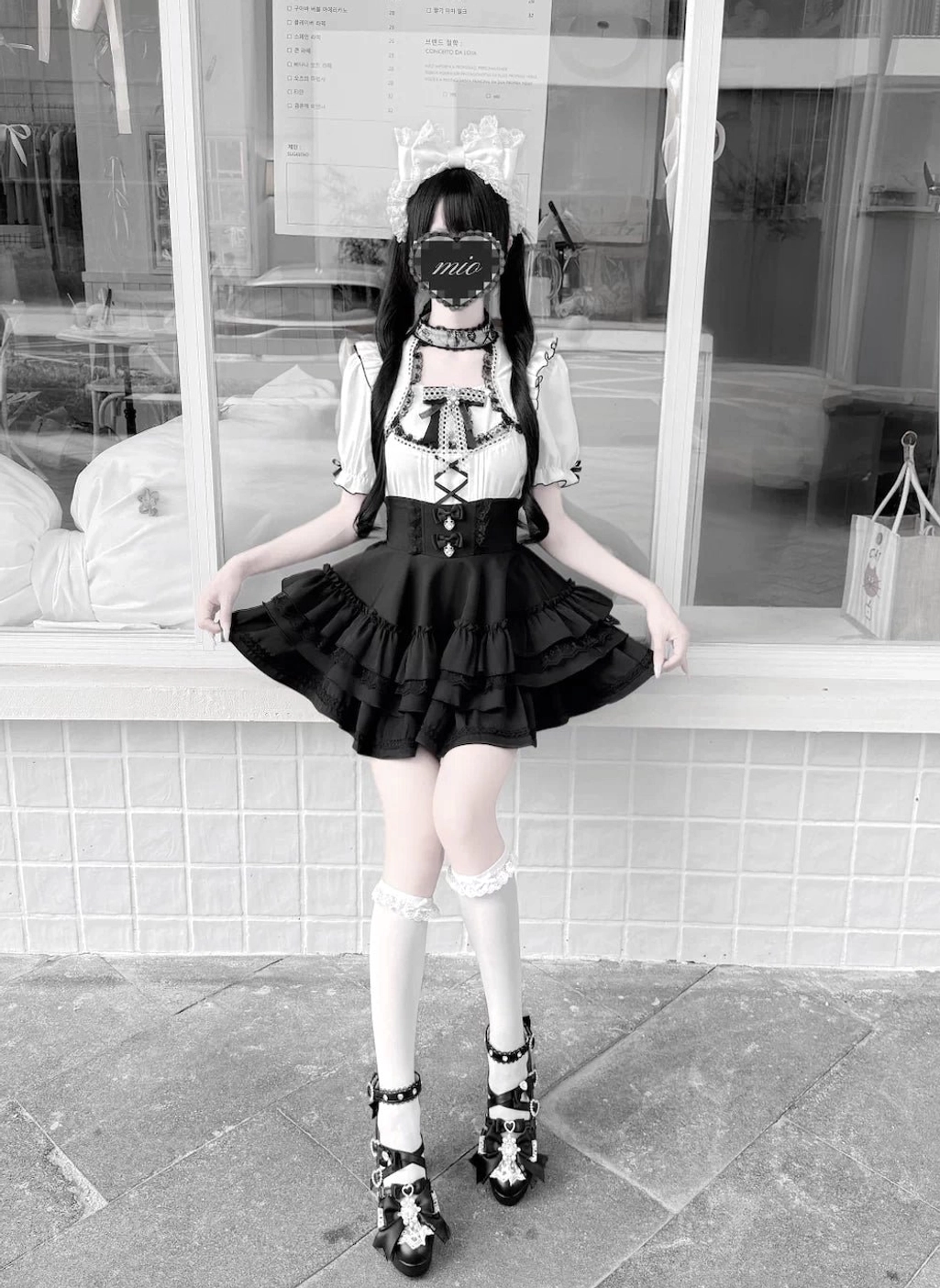Styling inspiration Jirai Kei heart lace blouse tiered skirt paired with alternative fashion accessories and platforms