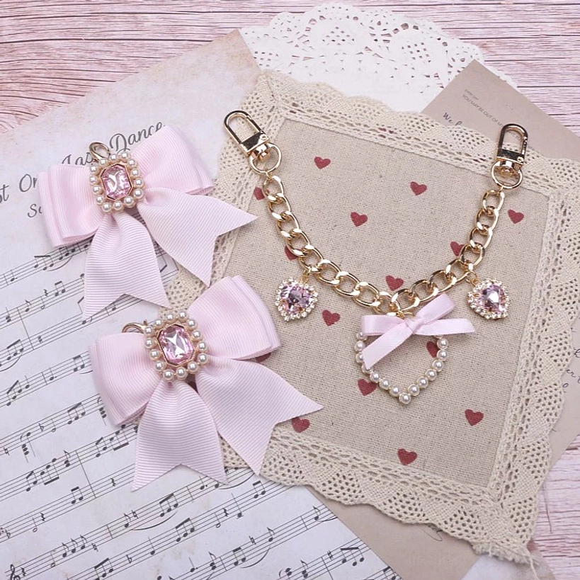Jirai Kei heart pendant charm faux pearl material rhinestone accents metal chain construction