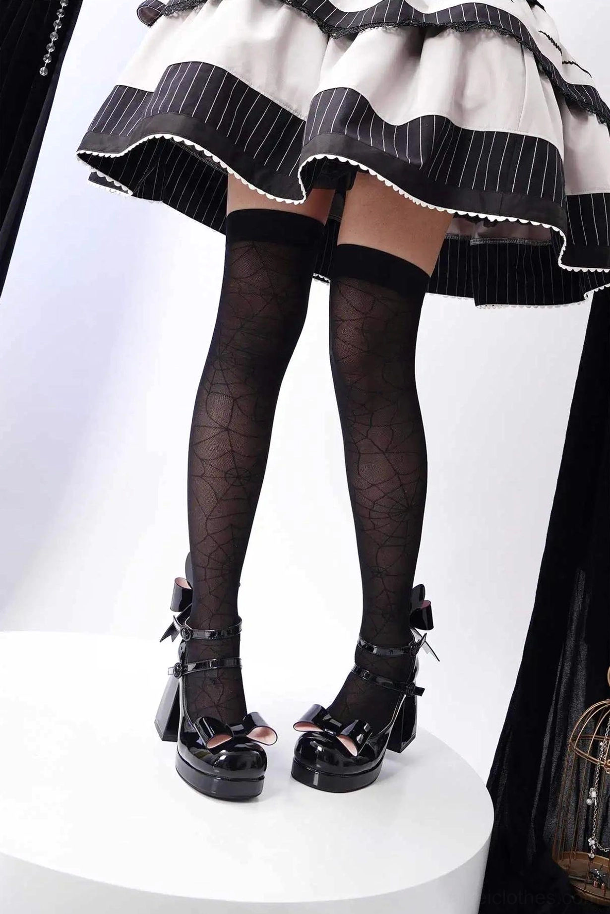 Jirai Kei round toe platform heels worn with decorative lace socks and aesthetic styling for alternative fashion coordination