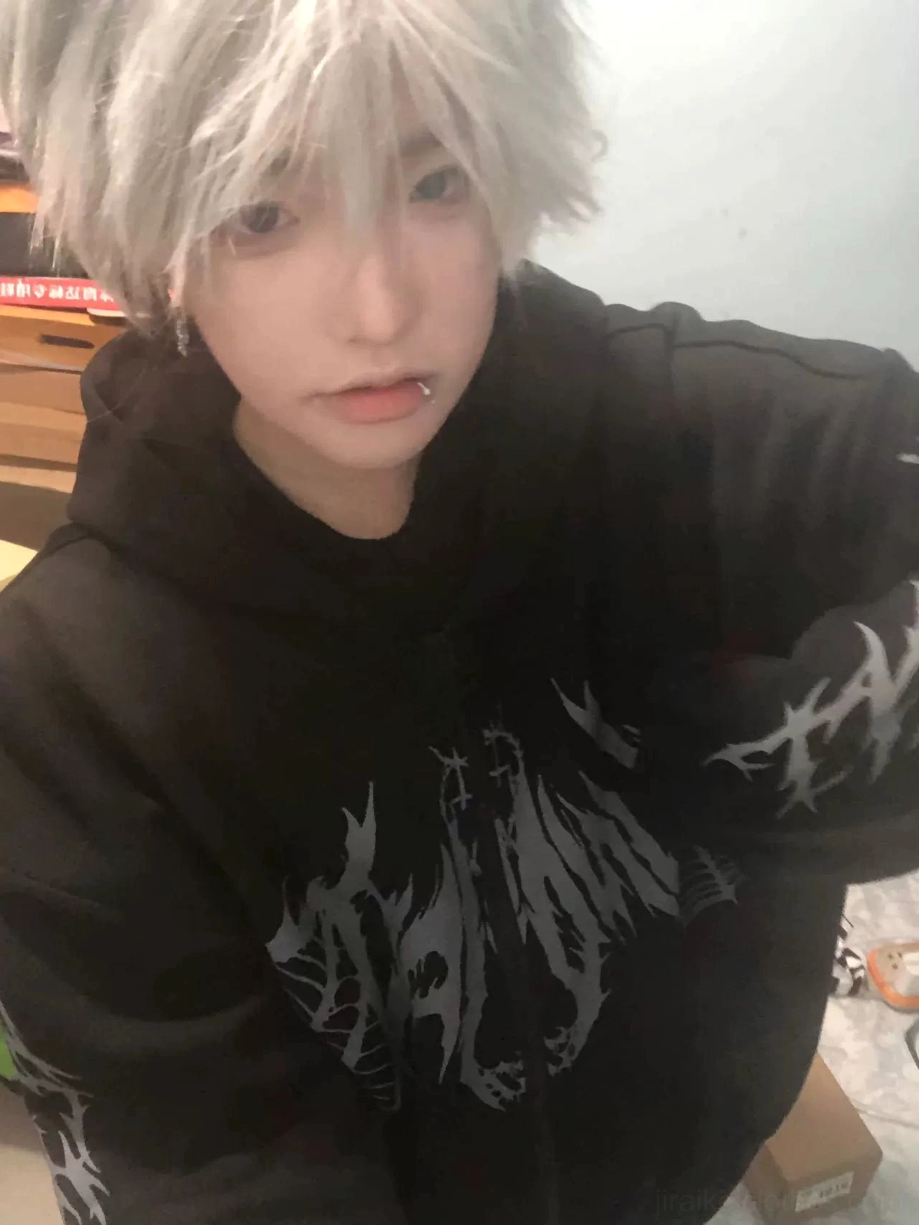 Jirai Kei hoodie product flatlay with size chart overlay, comprehensive visualization showing measurements cm and inches for proper fit selection