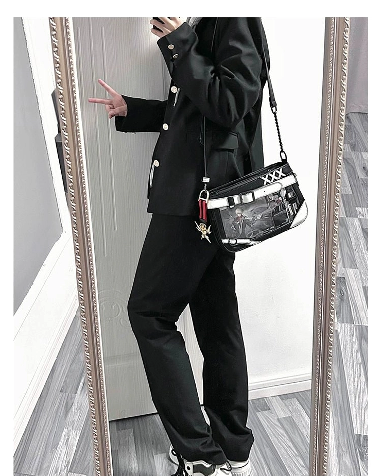 Jirai Kei ita bag PU leather material close-up showing durability moisture resistance and polished appearance