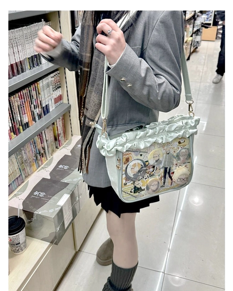 Jirai Kei itabag tablet accommodation comparison showing regular size fitting eleven inch pad capacity
