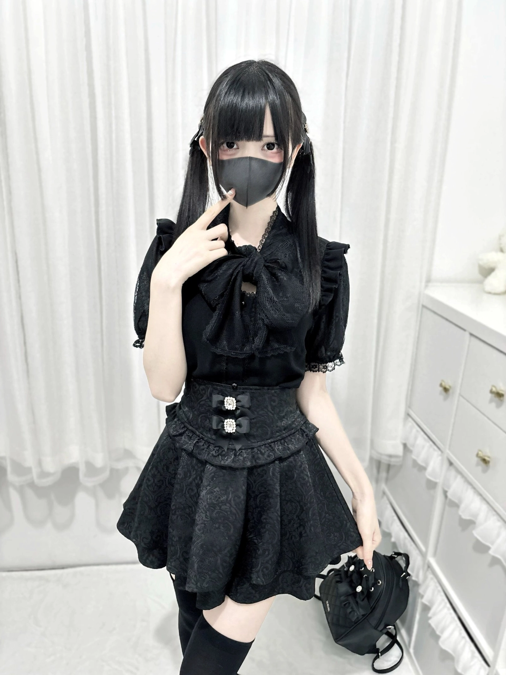 Jirai kei lace bow blouse color comparison all four variants white black pink color-block displayed together