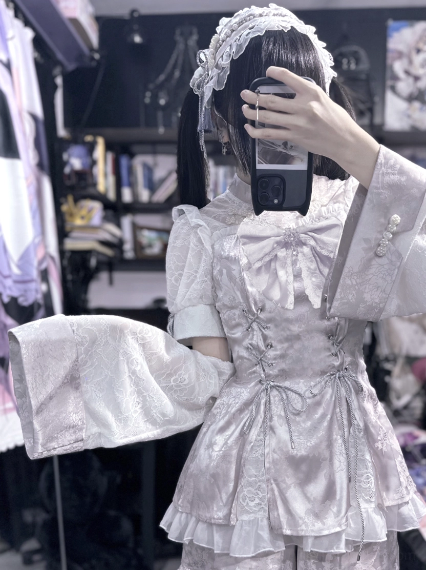Jirai Kei lace dress set detail shot showing synthetic fabric texture and hidden pattern weave quality