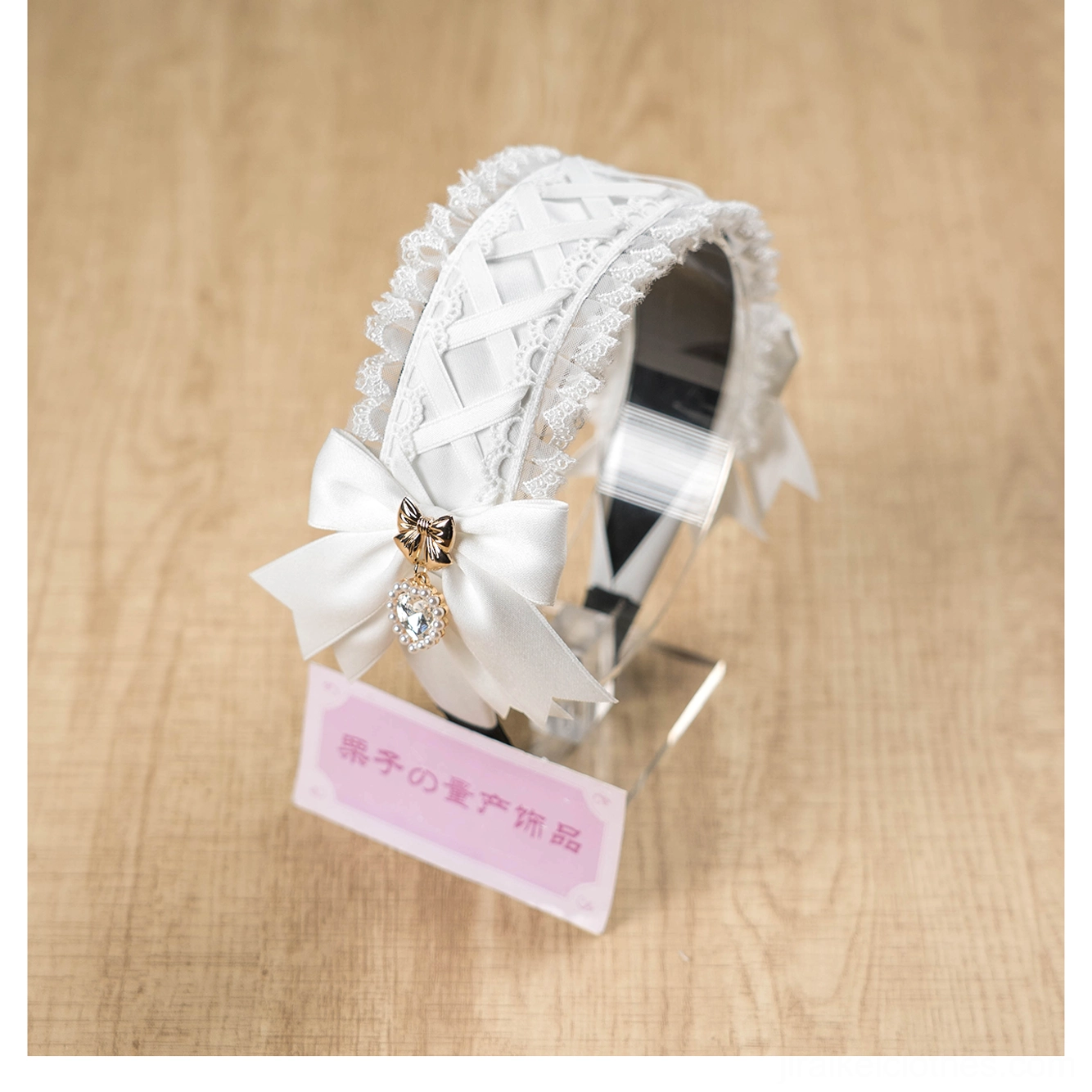 Jirai Kei lace headband worn styling guide showing how to properly position cross-over ruffled lace straps for optimal fit and aesthetic appeal with various hairstyles