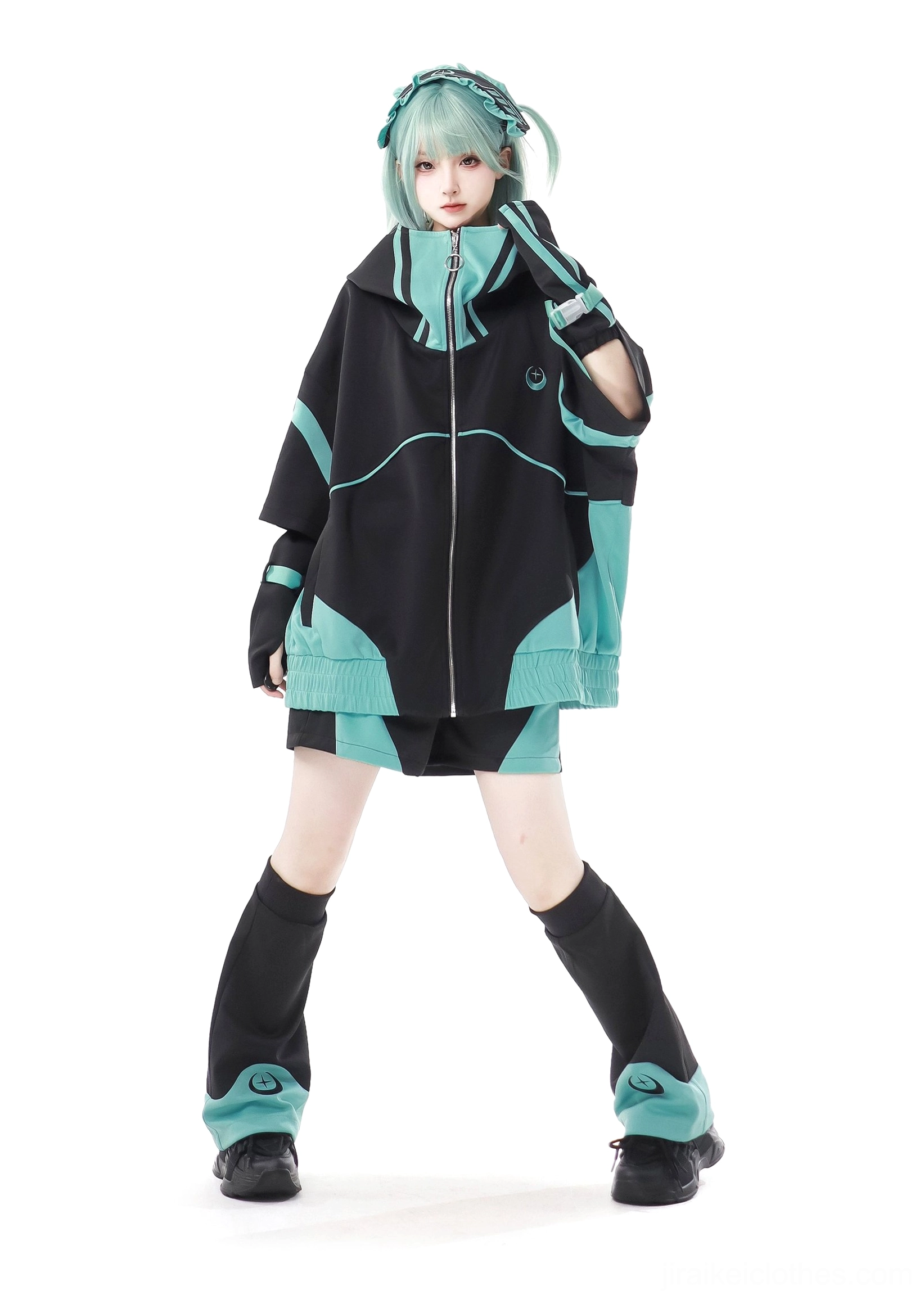 Embroidered leg warmers with crescent moon pattern and printed design detail of Jirai Kei complete outfit accessory showcase