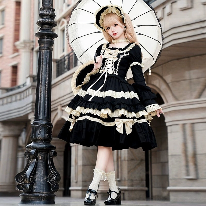 Jirai Kei Lolita classic OP dress three-quarter front flared long sleeves layered ruffled skirt beige trim vintage parasol styling