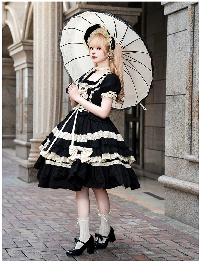 Jirai Kei Classic Lolita OP dress three-quarter side view layered ruffled skirt beige trim waist bow decoration vintage parasol