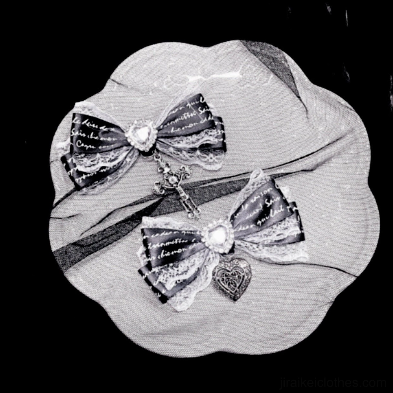 Love pendant Jirai Kei bow clip with text-printed ribbon, lace trim, and cross heart pendants charm decorations
