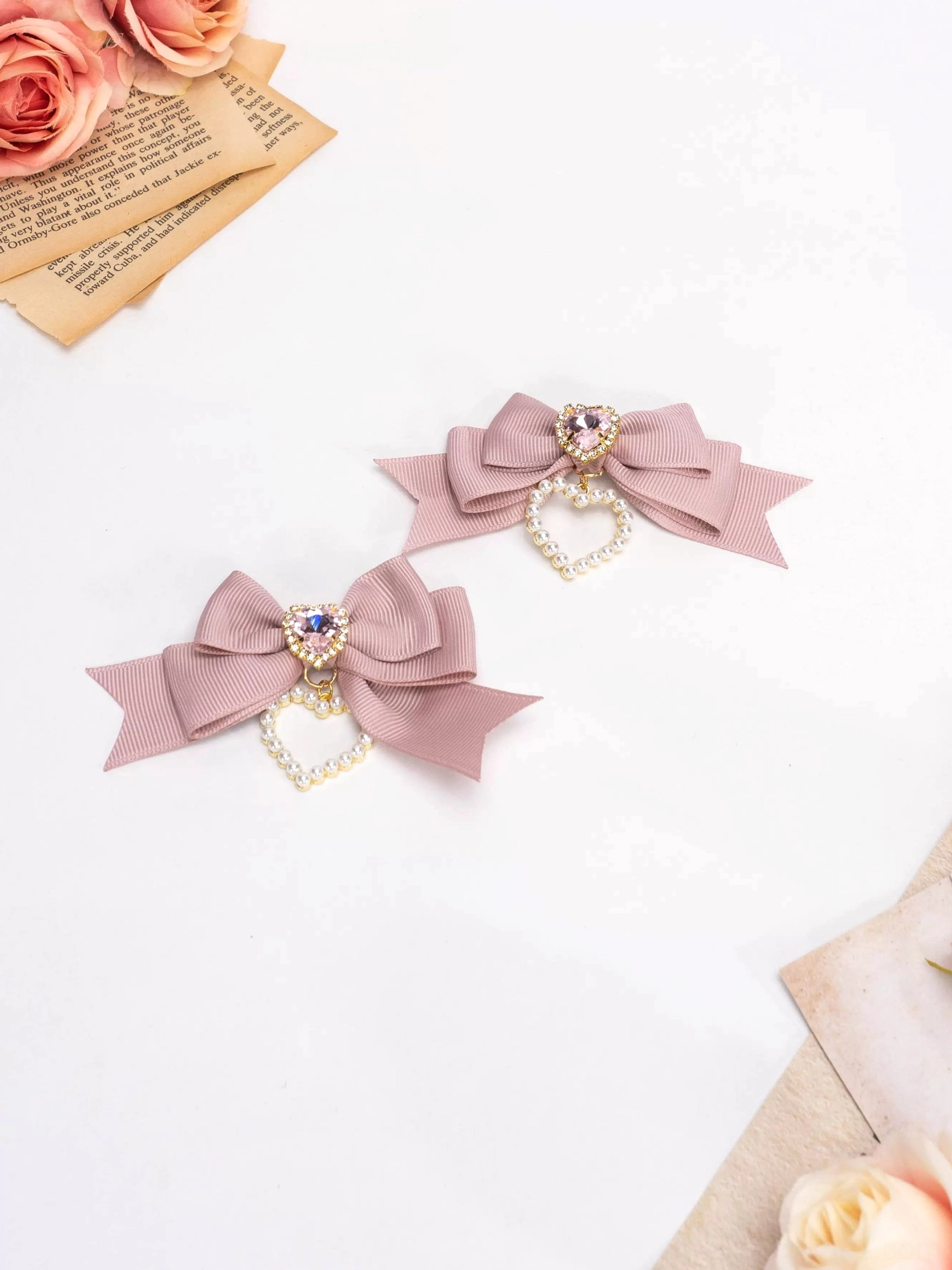 Two pairs Jirai Kei mauve satin bow hair clips with rhinestone and pearl heart decoration vintage aesthetic
