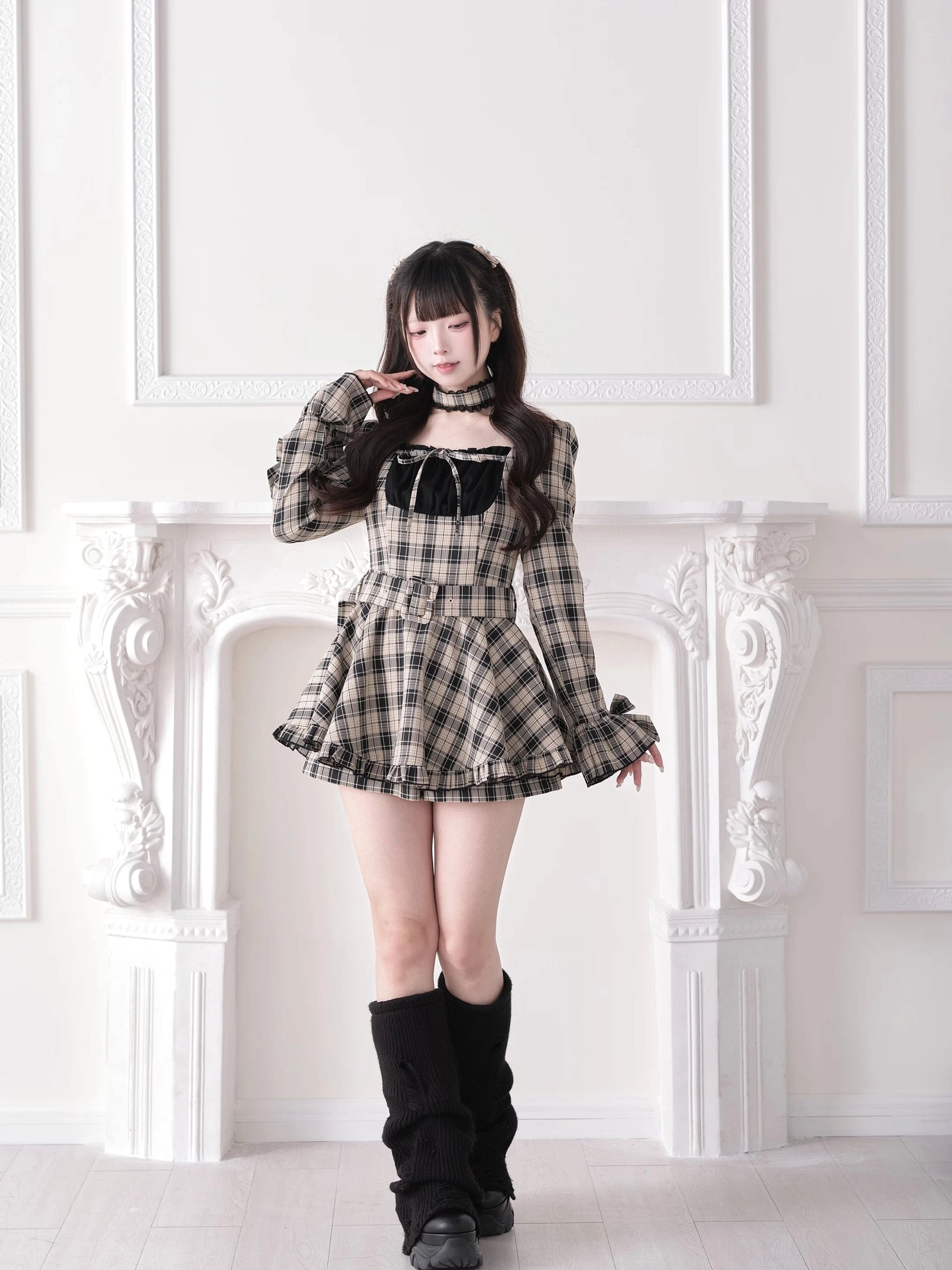 Jirai Kei mini dress set product flat lay showing all pieces dress shorts and lace choker included