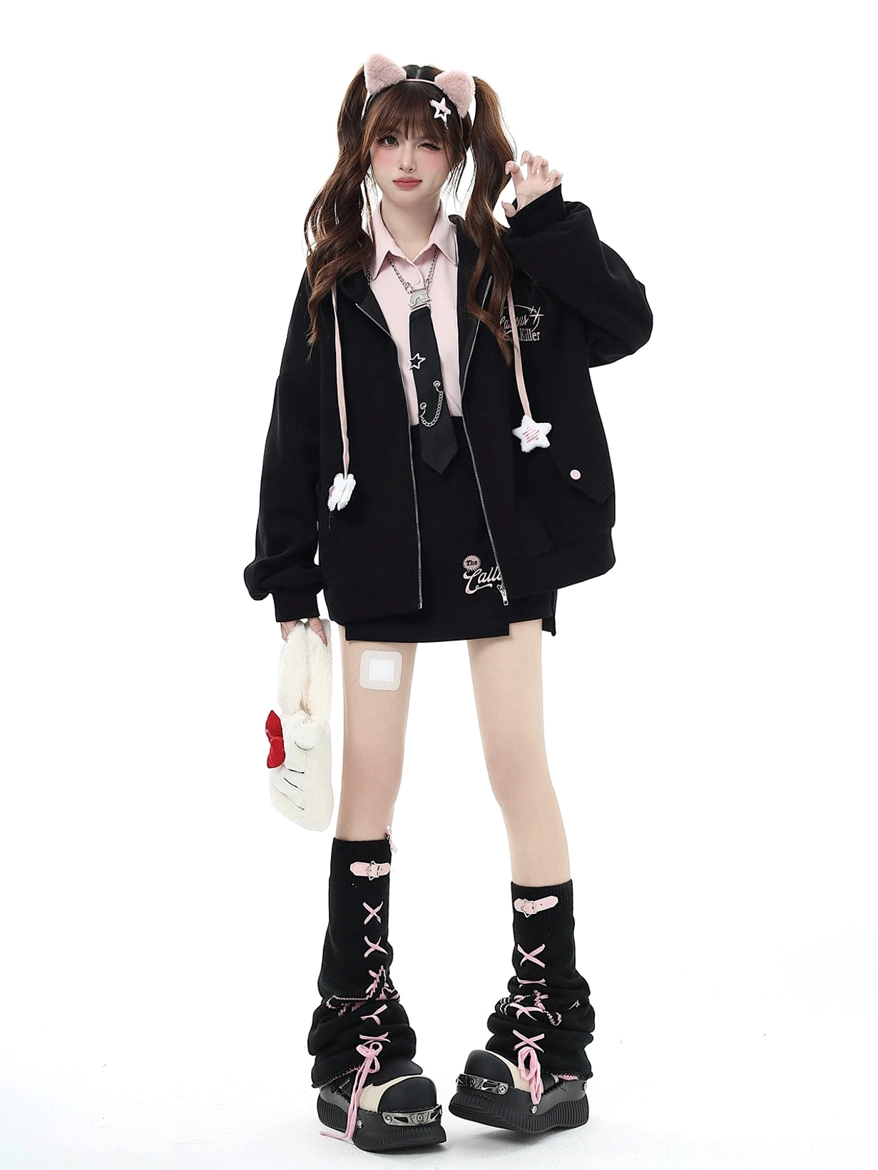 Jirai Kei mini skirt styling details with elastic waistband and coordinating color options, front and side views on model