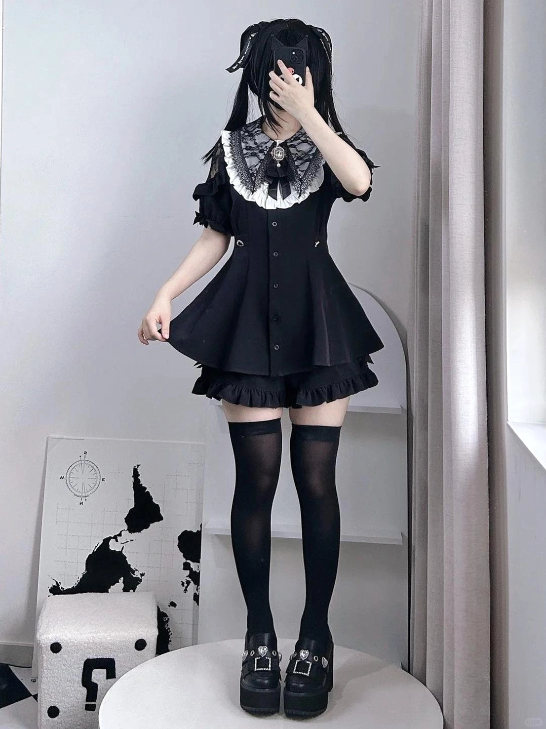 Jirai Kei dress set short-sleeved plaid option with white lace collar and puff sleeves for warmer season layering