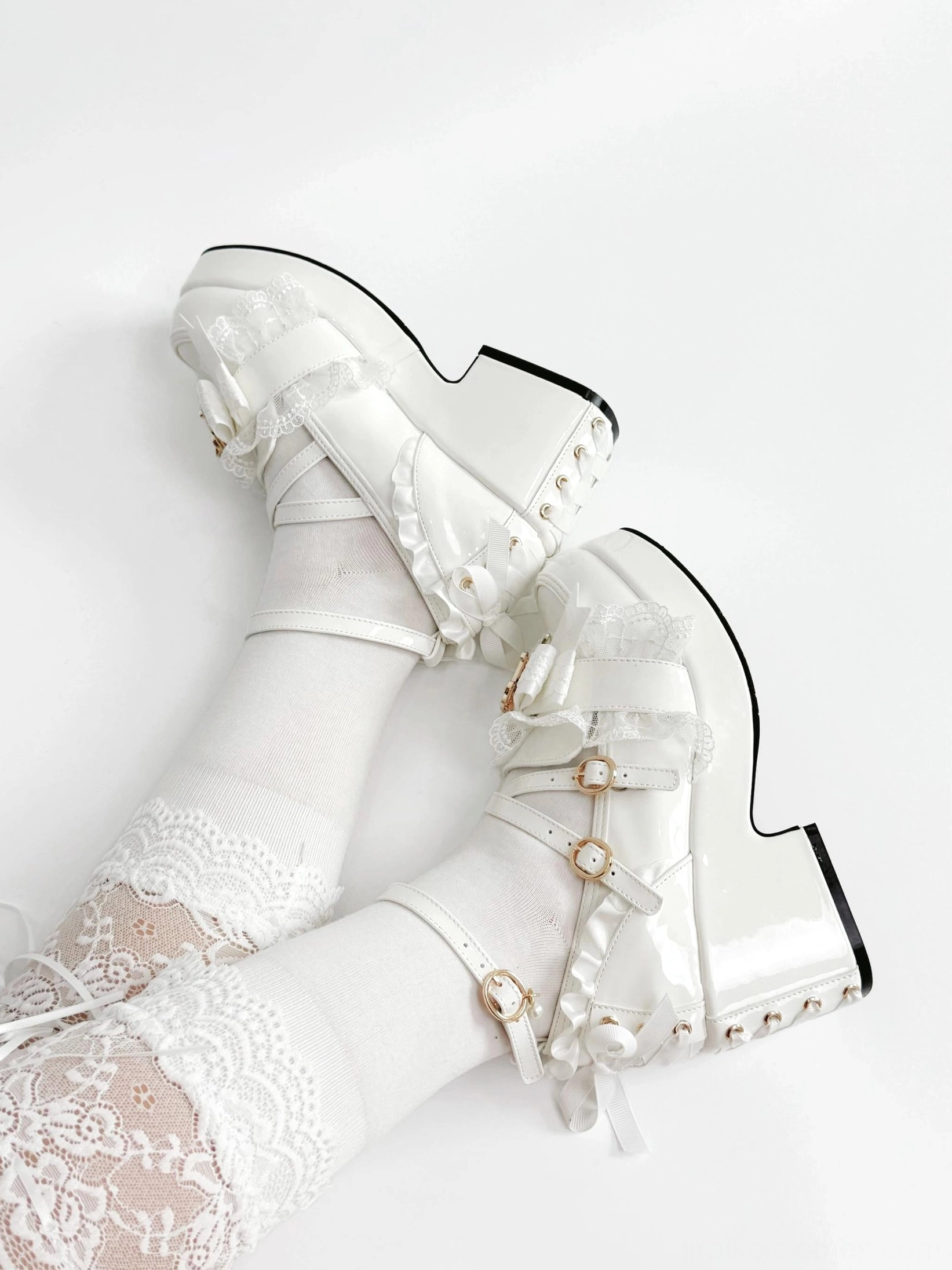Jirai Kei platform heel community styling showcase featuring user photographs wearing heels multiple outfit styles and creative fashion coordination from collectors worldwide
