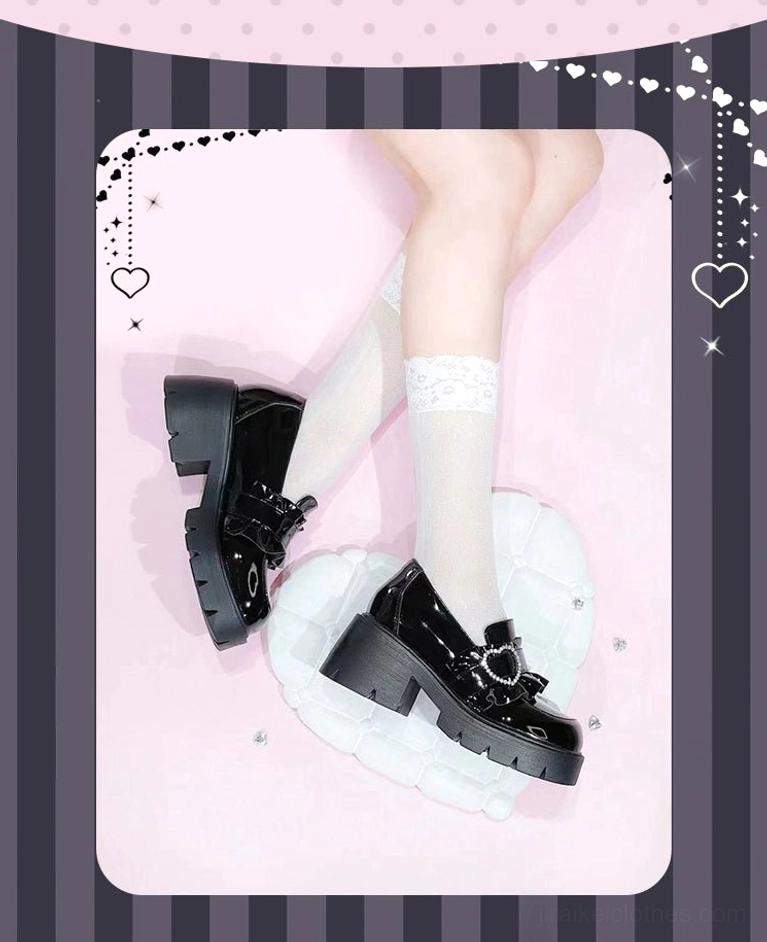 Jirai Kei platform loafers heart rhinestone buckle thick chunky sole construction engineering detail view craftsmanship showcase