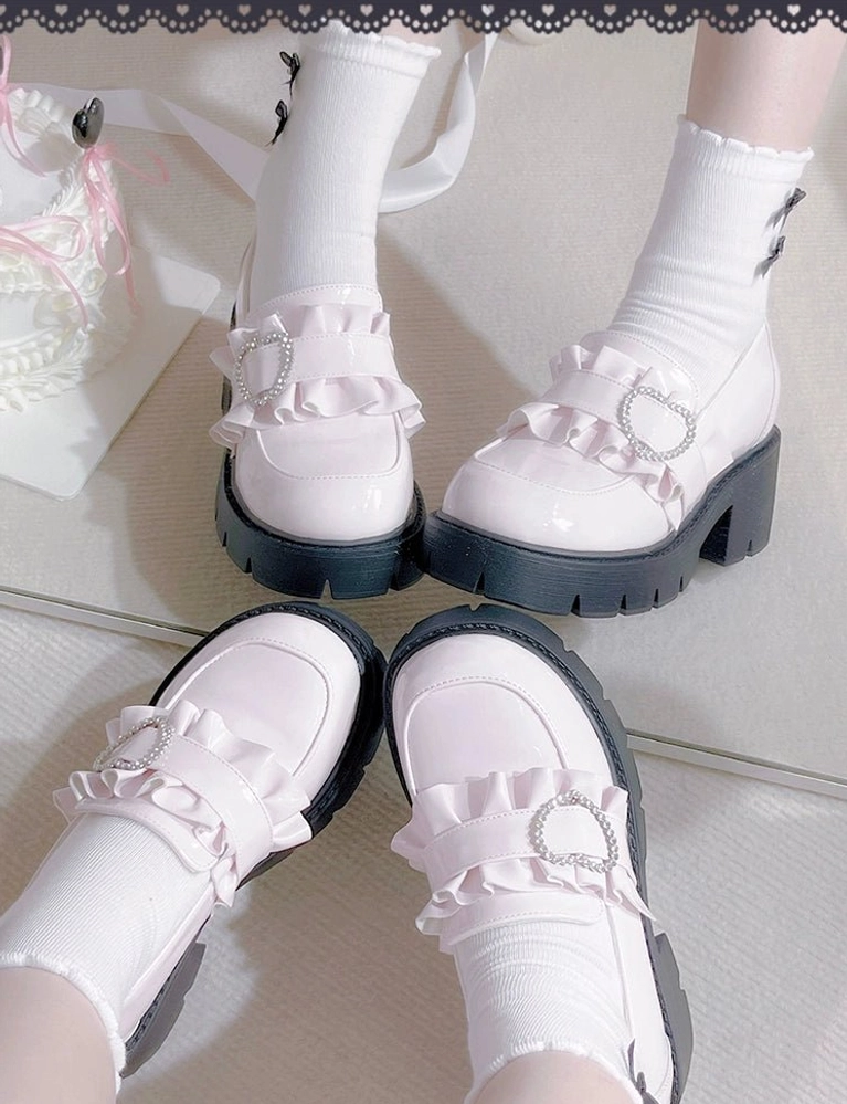 Platform loafers Jirai Kei sweet aesthetic chunky sole heart rhinestone buckle fashion styling guide outfit coordination examples