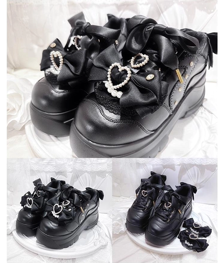 Jirai Kei platform shoes heel specification detail, 2.8 inch back heel height, 1.8 inch front platform, measurement side view close-up