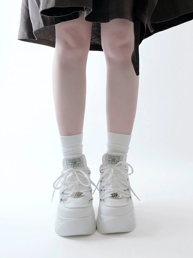 Jirai kei platform sneakers accommodate thick socks leg warmers and layering perfect for beloved jirai kei personal styling techniques