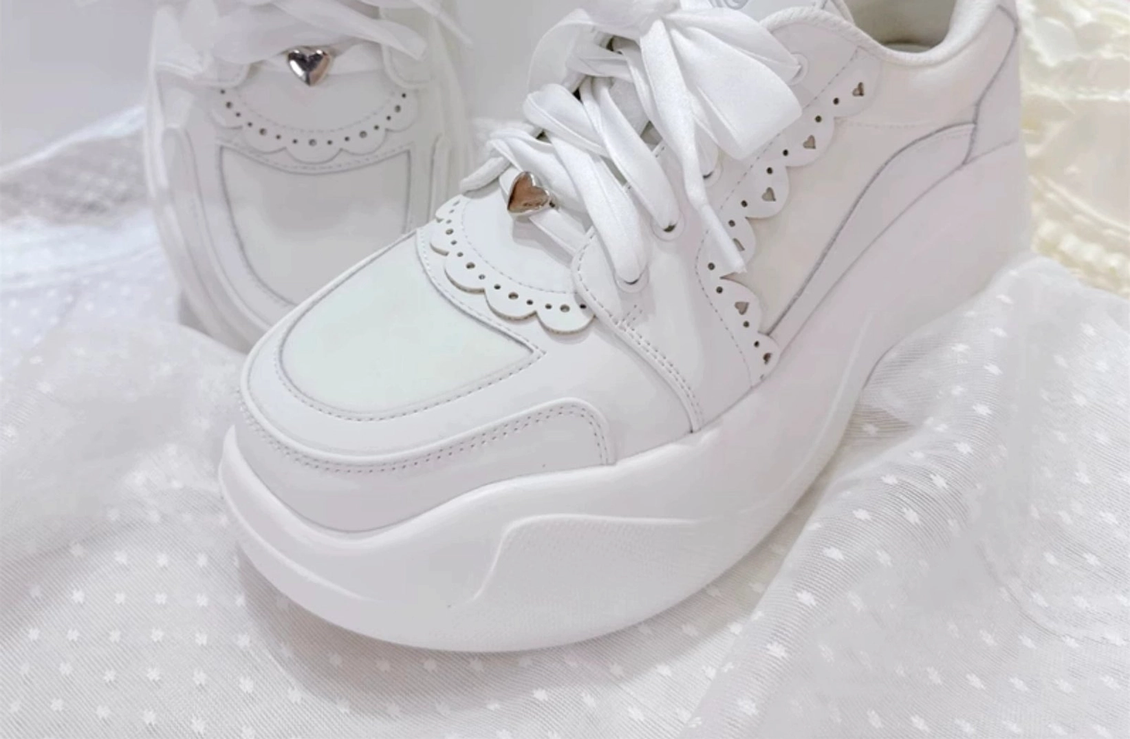 Jirai Kei platform sneakers cultural context subculture aesthetic 2000s Japan fashion statement artistic rebellion femininity edge