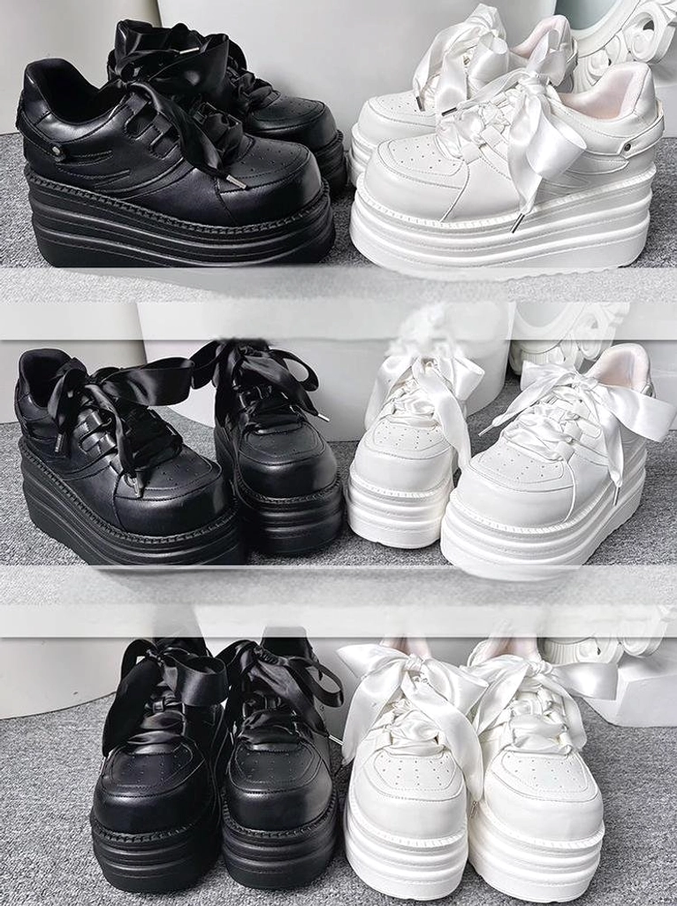 Jirai Kei platform sneakers fashion editorial photoshoot styling thick platform round-toe design feature