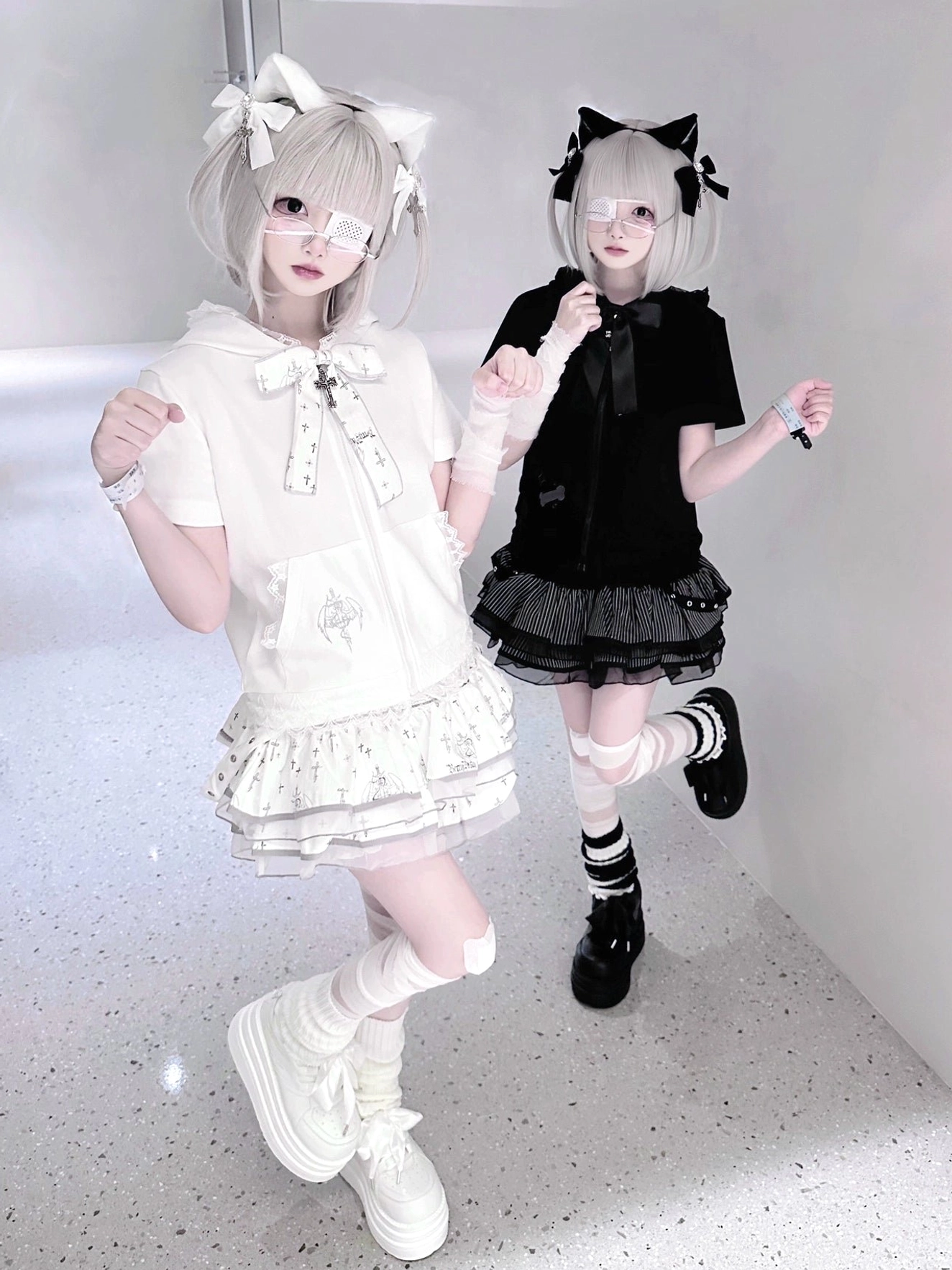 Jirai Kei platform round-toe sneakers oblique side view twin models one leg lifted frilly lolita style thick soles