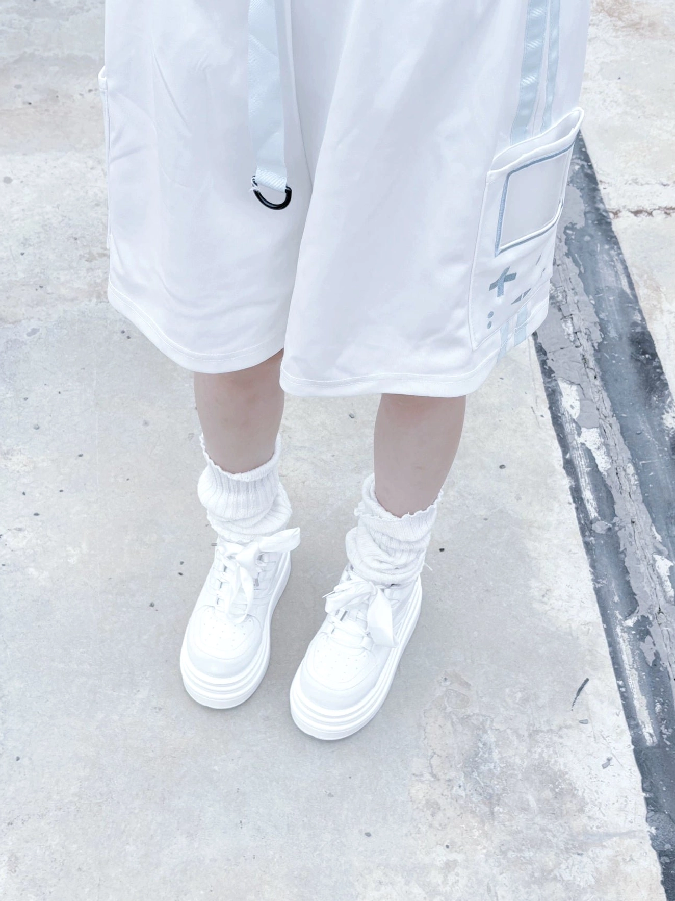 Jirai Kei platform sneakers sole thickness profile measurement 5cm front 8cm back heel height specs
