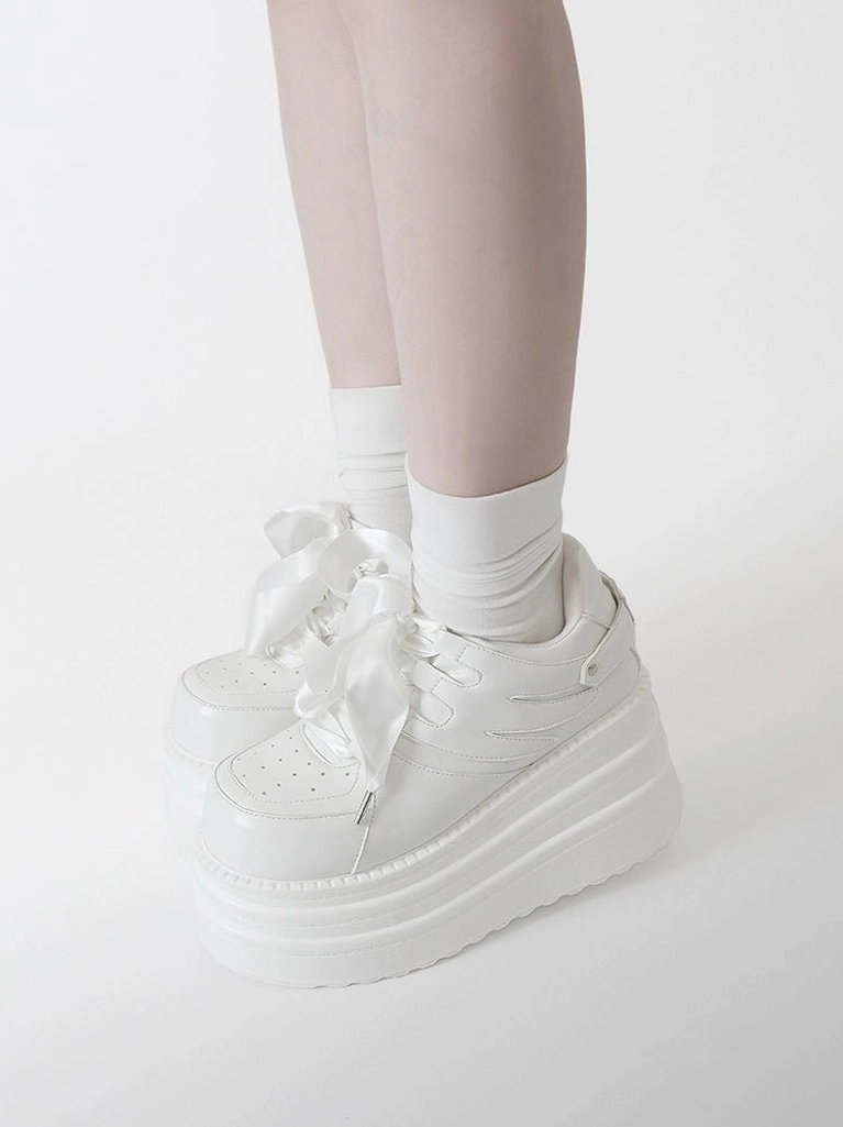 Jirai Kei platform sneakers before-after styling multiple outfit combinations versatile wearing options