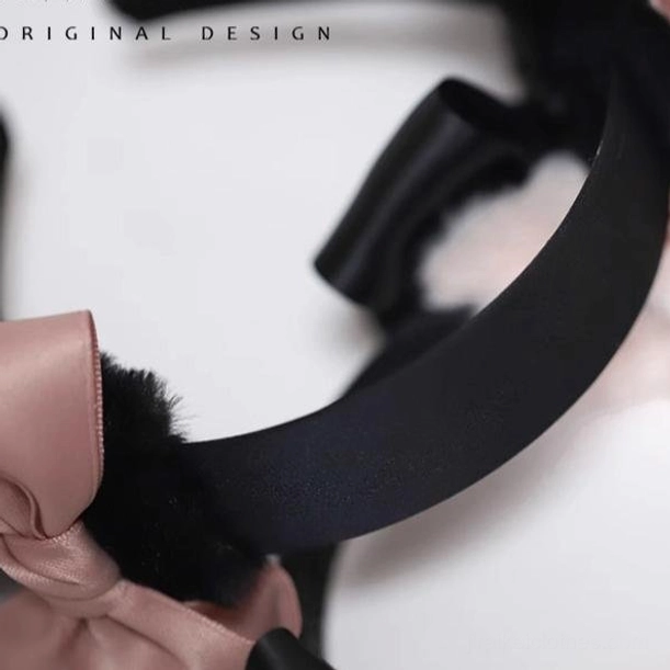 Jirai Kei rabbit ear hairband size specification chart showing 21cm ear length measurement and material composition for perfect fit