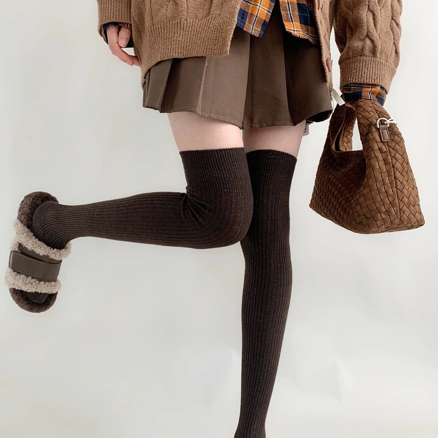 Jirai Kei ribbed socks multiple colors khaki black grey brown white palette swatches