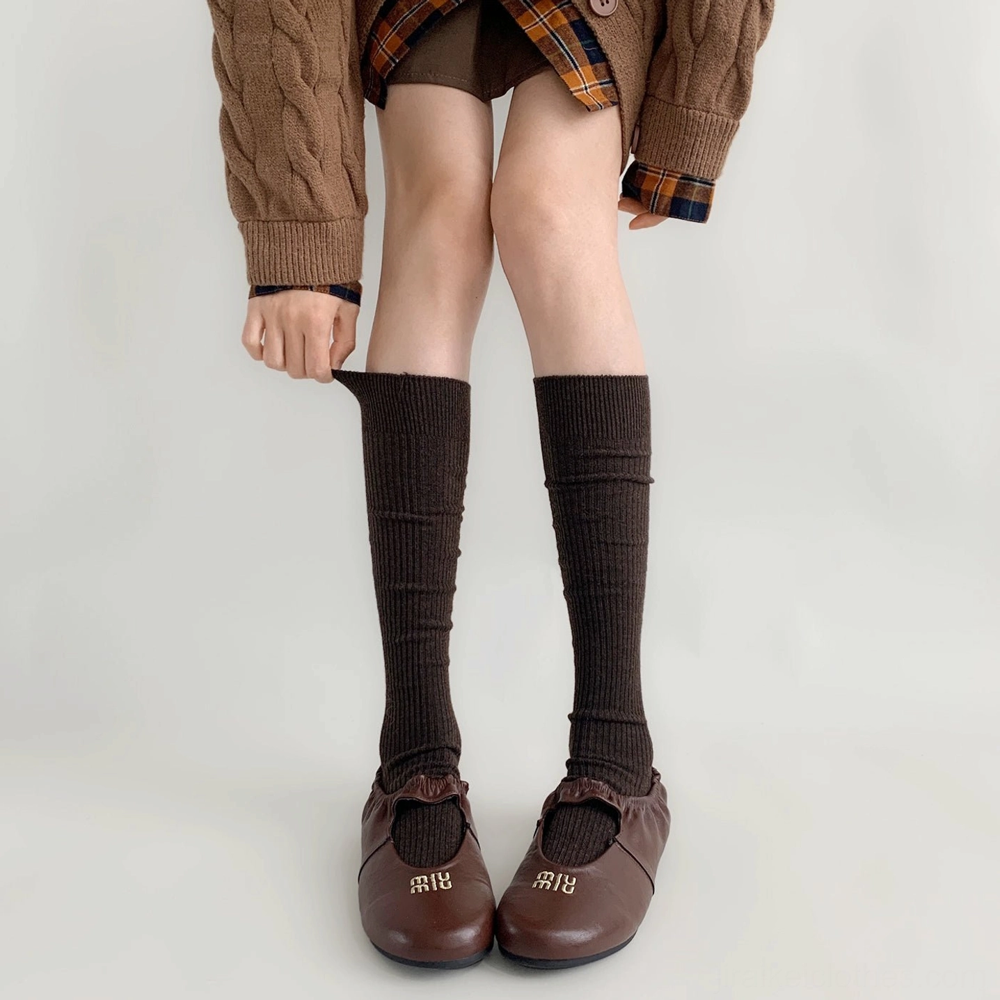 Jirai Kei ribbed socks with platform shoes loafers aesthetic styling coordinate