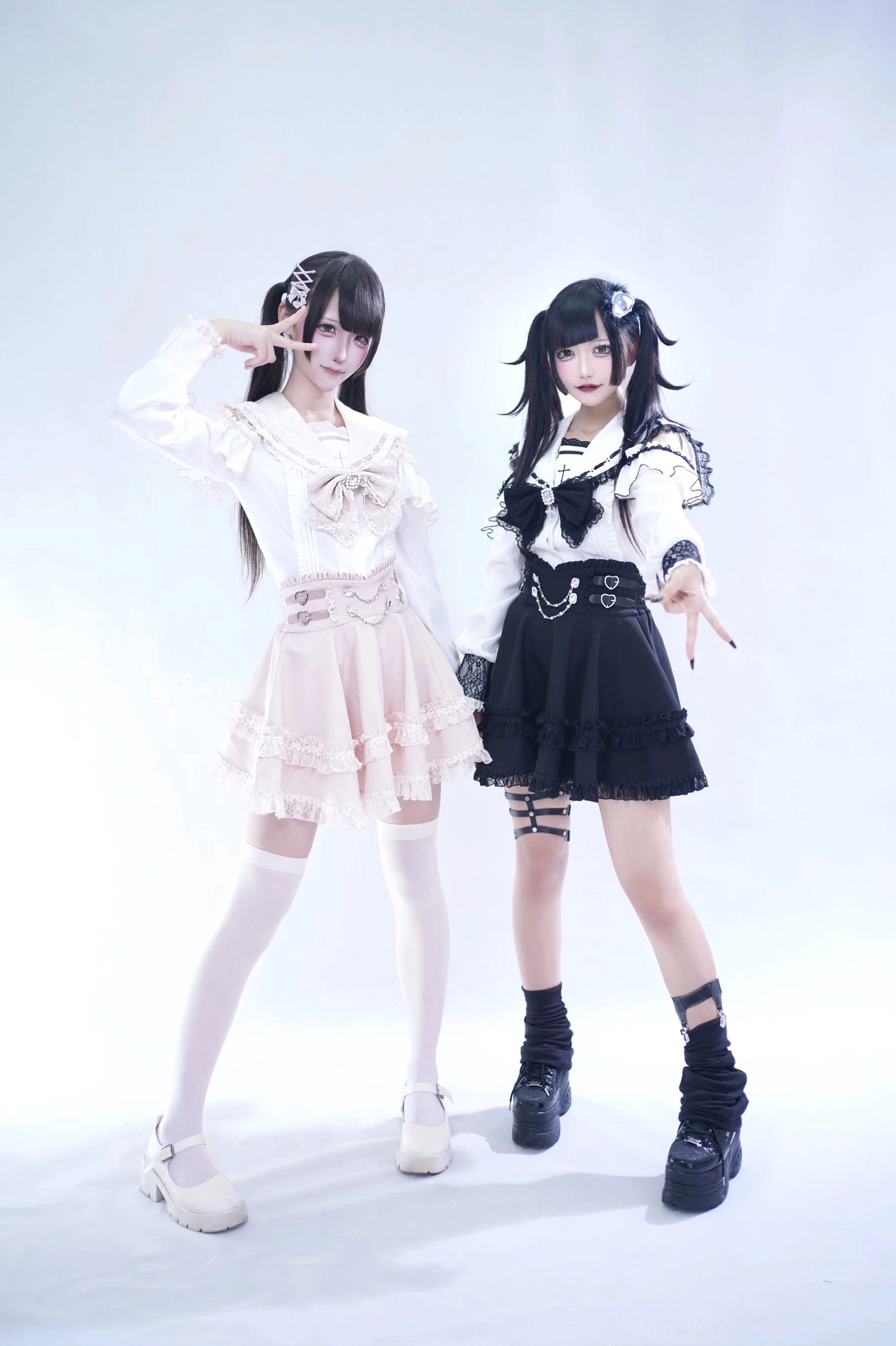 Jirai Kei sailor collar ensemble detail view highlighting lace cuff detailing, ruffled neckline, and blouse structure