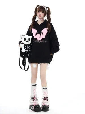 Jirai Kei star buckle leg warmers full body front view white pink black details twin tail y2k fashion